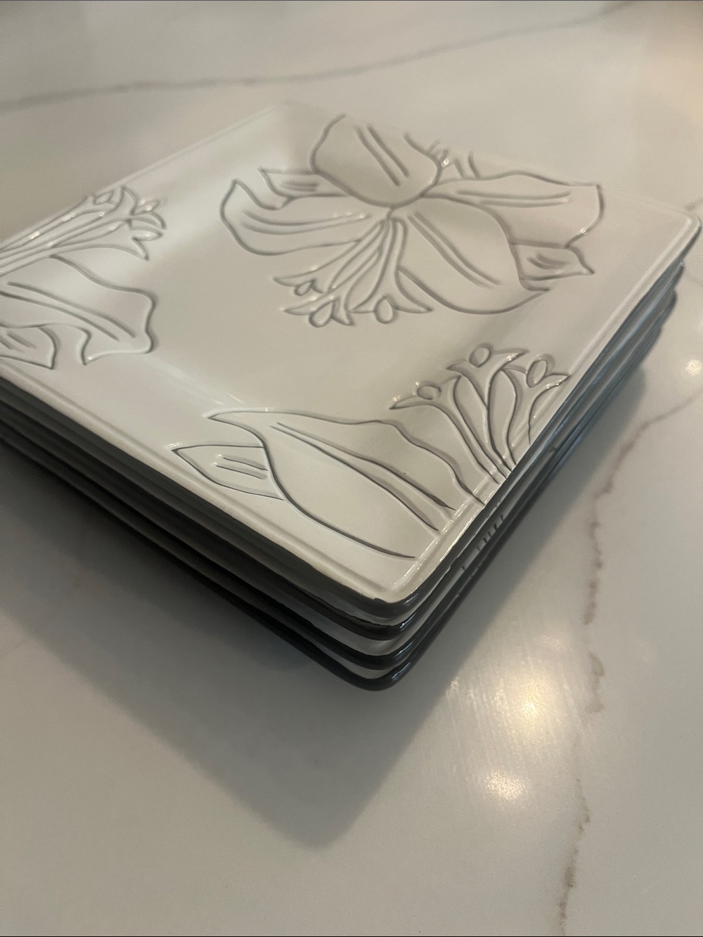 Laurie Gates 4pc Set of 7" White Floral Embossed Square Canapé Plates Rare/Disc